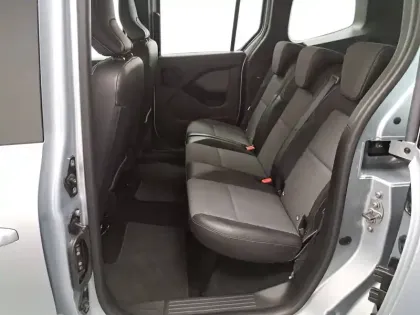 Photo 24 Renault Kangoo  Blue dCi 95