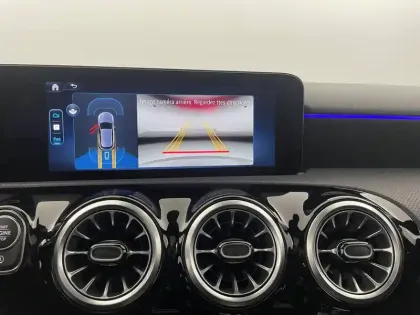 Photo 26 Mercedes Classe A  200 7G-DCT