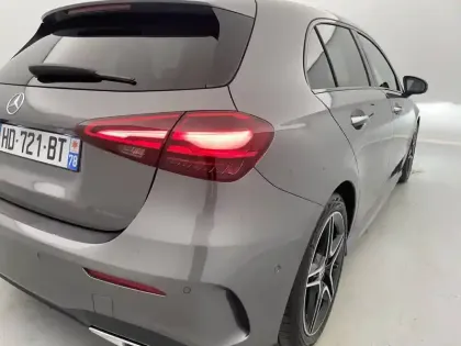Photo 33 Mercedes Classe A  200 7G-DCT
