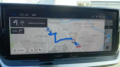 Photo 63 Peugeot 2008  Hybrid 136 e-DCS6