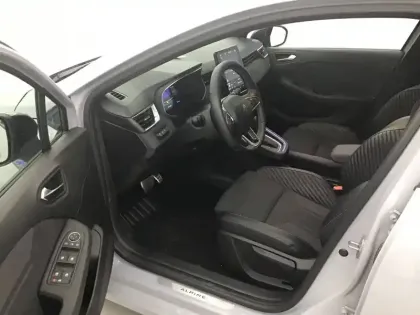 Photo 28 Renault Clio  E-Tech full hybrid 145 ch GSR2