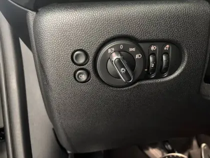 Photo 40 Mini Mini Hatch 3 Portes Cooper 136 ch DKG7