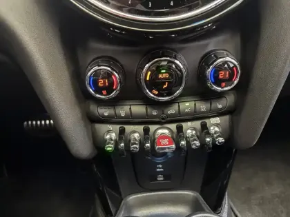 Photo 35 Mini Mini Hatch 3 Portes Cooper 136 ch DKG7