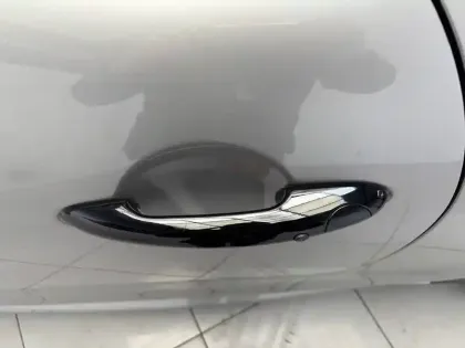 Photo 15 Mini Mini Hatch 3 Portes Cooper 136 ch DKG7