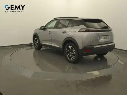 Photo 34 Peugeot 2008  PureTech 130 S&S BVM6