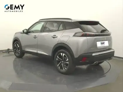 Photo 44 Peugeot 2008  PureTech 130 S&S BVM6