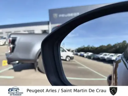 Photo 74 Peugeot 2008  PureTech 130 S&S BVM6