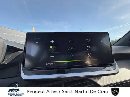 Photo 16 Peugeot 2008  PureTech 130 S&S BVM6