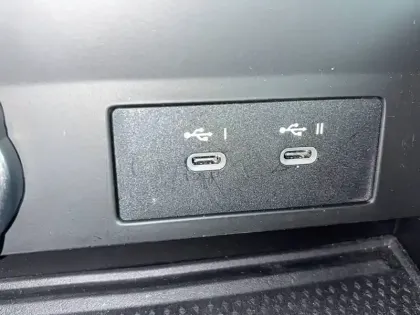 Photo 41 Renault Symbioz  E-Tech full hybrid 145