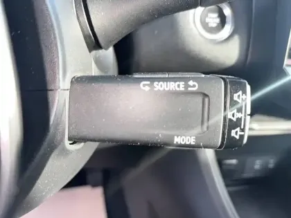 Photo 33 Renault Symbioz  E-Tech full hybrid 145