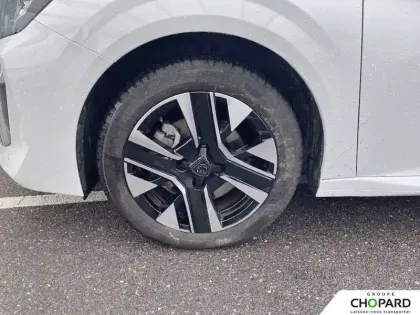 Photo 11 Peugeot 208  PureTech 100 S&S BVM6