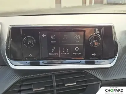 Photo 13 Peugeot 208  PureTech 75 S&S BVM5