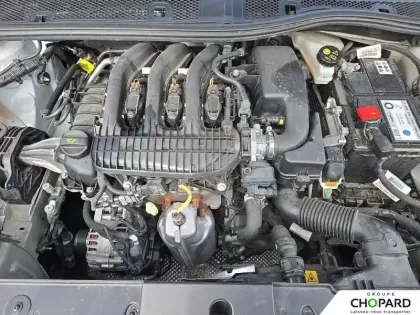 Photo 25 Peugeot 208  PureTech 75 S&S BVM5