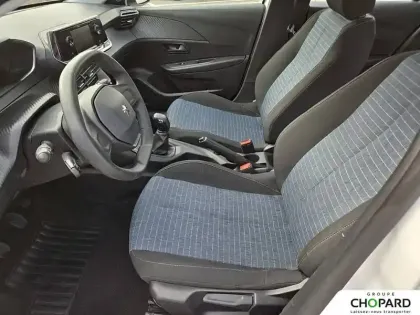 Photo 10 Peugeot 208  PureTech 75 S&S BVM5