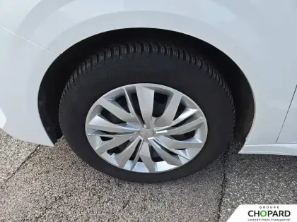 Photo 24 Peugeot 208  PureTech 75 S&S BVM5