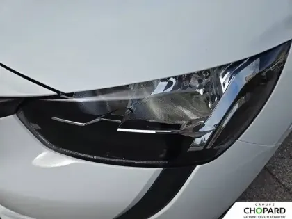 Photo 26 Peugeot 208  PureTech 75 S&S BVM5