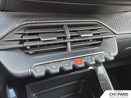 Photo 21 Peugeot 208  PureTech 75 S&S BVM5