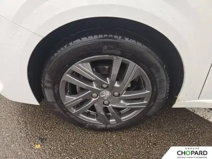 Photo 24 Peugeot 208  PureTech 75 S&S BVM5