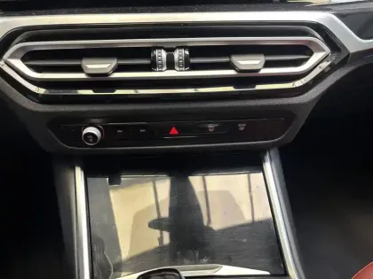 Photo 27 BMW I4  eDrive40 340 ch BVA