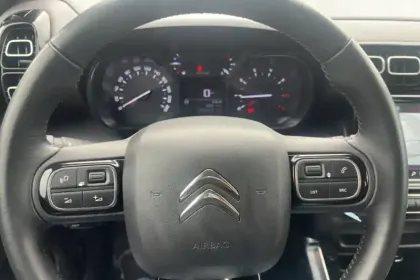 Photo 16 Citroën C3 Aircross  PureTech 110 S&S BVM6