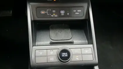 Photo 67 Hyundai Kona  Hybrid 129