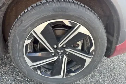 Photo 11 Mitsubishi Eclipse  Cross 2.4 MIVEC PHEV Twin Motor 4WD