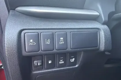 Photo 19 Mitsubishi Eclipse  Cross 2.4 MIVEC PHEV Twin Motor 4WD