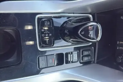 Photo 23 Mitsubishi Eclipse  Cross 2.4 MIVEC PHEV Twin Motor 4WD