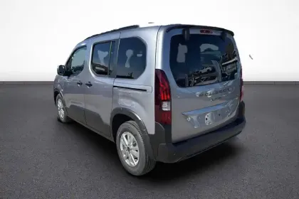 Photo 37 Peugeot Rifter  M Diesel 100 ch Manuelle 5pl