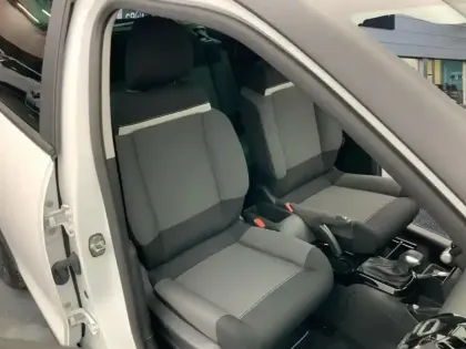 Photo 8 Citroën C3 Aircross  PureTech 130 S&S EAT6 C-Series