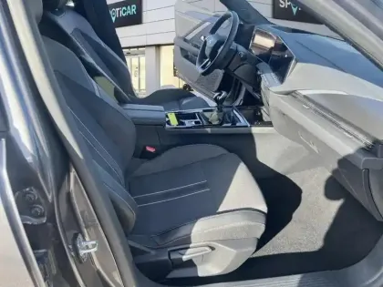 Photo 8 Opel Astra  1.2 Turbo 130 ch BVM6 GS