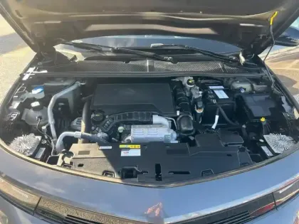 Photo 6 Opel Astra  1.2 Turbo 130 ch BVM6 GS