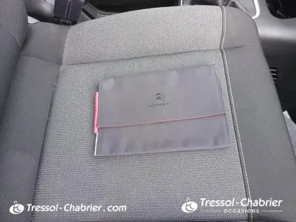 Photo 15 Citroën C3  BlueHDi 100 S&S BVM5 Shine Business