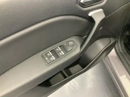 Photo 19 Renault Captur  TCe 90 Intens