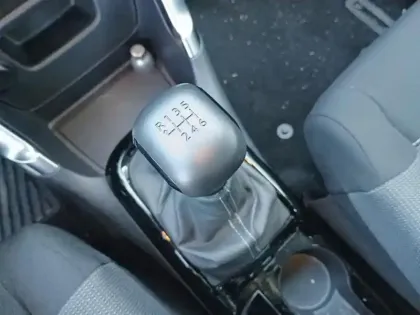 Photo 23 Citroën C3 Aircross  PureTech 110 S&S BVM6 Shine