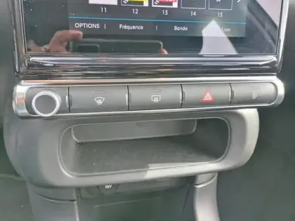 Photo 12 Citroën C3  BlueHDi 100 S&S BVM6 Shine Business