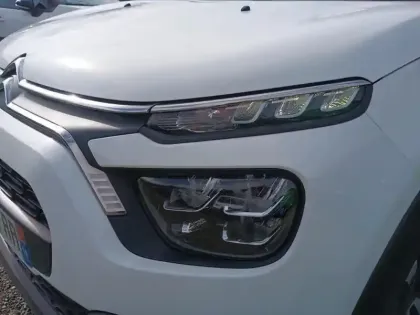 Photo 13 Citroën C3  BlueHDi 100 S&S BVM6 Shine Business