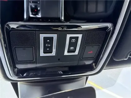 Photo 92 Land rover Range Rover MARK VIII P400E PHEV 2.0L 404CH