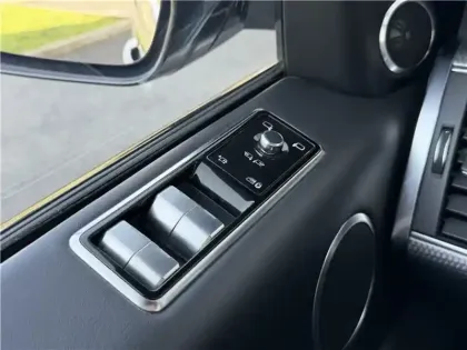 Photo 109 Land rover Range Rover MARK VIII P400E PHEV 2.0L 404CH