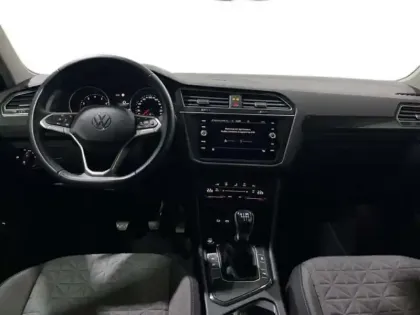 Photo 7 Volkswagen Tiguan 1.5 TSI 130ch BVM6 Life Plus