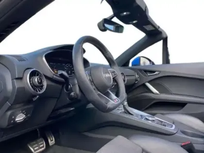 Photo 8 Audi Tt 40 TFSI 197 S tronic 7 S line