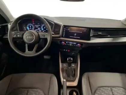 Photo 7 Audi A1 30 TFSI 116 ch S tronic 7 Design