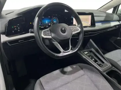 Photo 8 Volkswagen Golf 2.0 TDI SCR 150 DSG7 Life Business 1st