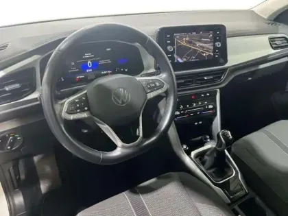 Photo 8 Volkswagen T-roc 1.0 TSI 110 Start/Stop BVM6 Life Plus