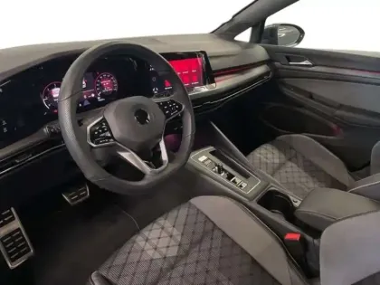 Photo 8 Volkswagen Golf 2.0 TDI SCR 150 DSG7 Life 1st