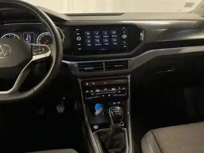 Photo 9 Volkswagen T-cross 1.0 TSI 110 Start/Stop BVM6 R-Line