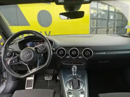 Photo 8 Audi Tt 1.8 TFSI 180 ch S Line Coupe S