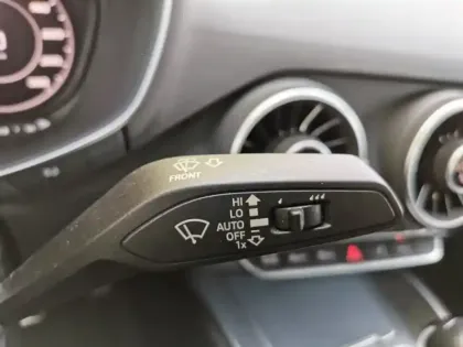 Photo 14 Audi Tt 1.8 TFSI 180 ch S Line Coupe S