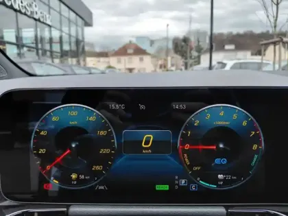 Photo 44 Mercedes GLA Gén. II (H247) Ph1 AMG Line 5