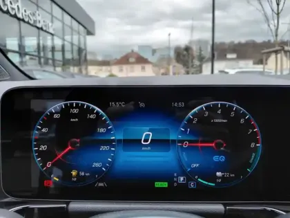 Photo 43 Mercedes GLA Gén. II (H247) Ph1 AMG Line 5